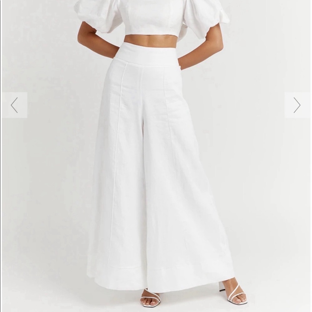 Dissh White Aisle Linen Wide Leg Pants New with Tags!